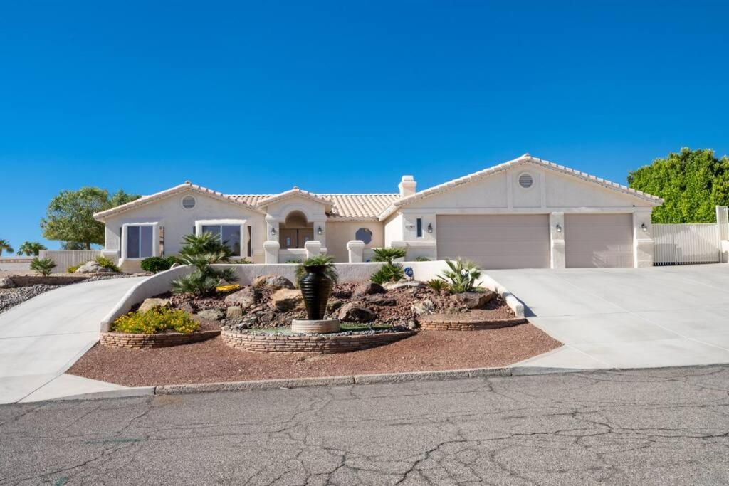 Grand Havasu Oasis With Custom Pool & Spa! Lake Havasu City Ngoại thất bức ảnh